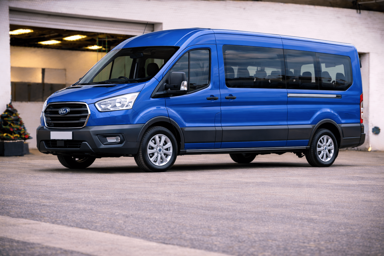 Ford Transit Minibus respray